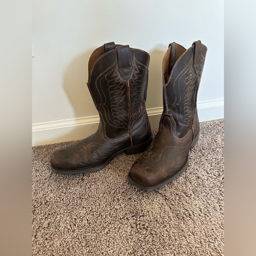 Ariat rambler boot